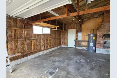 68883 Loop Dr, Hines, OR 97738 - Photo 36