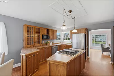 411 N Elm St, Canby, OR 97013 - Photo 8