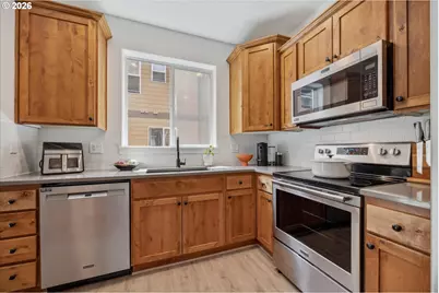 16220 SW Baseline Rd, Beaverton, OR 97006 - Photo 12
