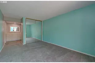 5585 E Evergreen Blvd, Vancouver, WA 98661 - Photo 12