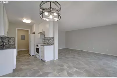 5585 E Evergreen Blvd #5203, Vancouver, WA 98661 - Photo 6