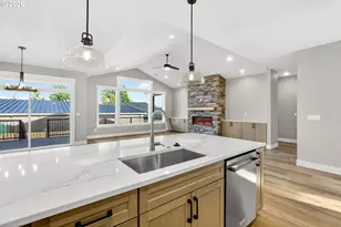 41865 Deschutes Ave, Sandy, OR 97055 - Photo 6