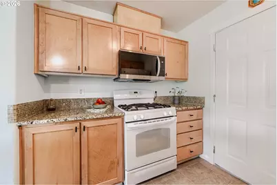 14810 SW Sandhill Loop #101, Beaverton, OR 97007 - Photo 12