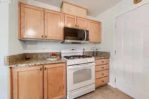 14810 SW Sandhill Loop, Beaverton, OR 97007 - Photo 12