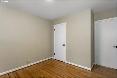 4255 Calaroga Cir, West Linn, OR 97068 - Photo 12