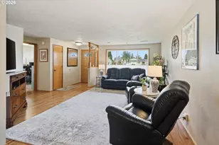 430 S 37th Pl, Springfield, OR 97478 - Photo 12