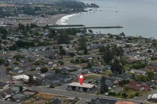 529 Railroad St, Brookings, OR 97415 - Photo 2