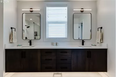 967 S 66th Pl, Springfield, OR 97478 - Photo 20