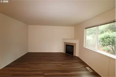 15999 SW 81st Pl, Portland, OR 97224 - Photo 8