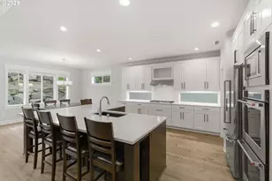 3228 NW Hood Ct, Camas, WA 98607 - Photo 4