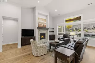 3228 NW Hood Ct, Camas, WA 98607 - Photo 2