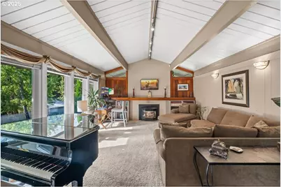 14925 SW 133rd Ave, Portland, OR 97224 - Photo 8