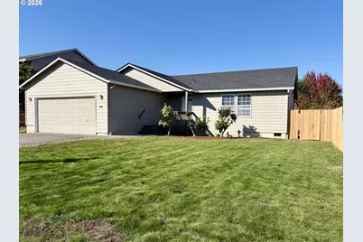 106 Mission Rd, Kelso, WA 98626 - Photo 2