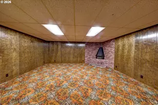 395 Cumberland St, Astoria, OR 97103 - Photo 34