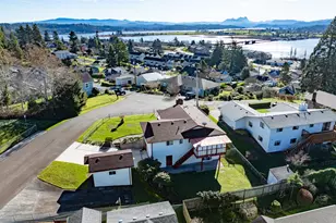 395 Cumberland St, Astoria, OR 97103 - Photo 4