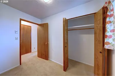 395 Cumberland St, Astoria, OR 97103 - Photo 32