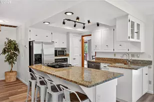 69238 E Fairway Ave, Welches, OR 97067 - Photo 8