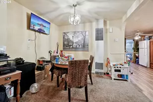 3680 Blossom Dr, Salem, OR 97305 - Photo 10