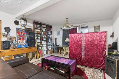 50316 Columbia River Hwy, Scappoose, OR 97056 - Photo 10