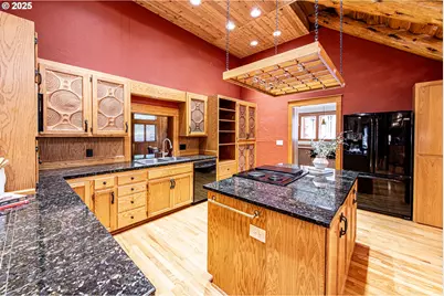 40365 Tonga Ln, Springfield, OR 97478 - Photo 30