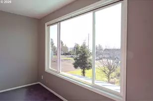 265 Auburn Ave, Astoria, OR 97103 - Photo 24