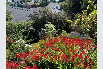 265 Auburn Ave, Astoria, OR 97103 - Photo 38