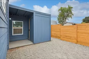 2824 SE 115th Ave, Portland, OR 97266 - Photo 38