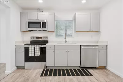 2824 SE 115th Ave, Portland, OR 97266 - Photo 14