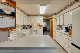 203 Columbia St, Kelso, WA 98626 - Photo 8