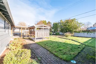 562 SE Connecticut Ave, Salem, OR 97317 - Photo 38