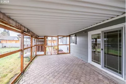 562 SE Connecticut Ave, Salem, OR 97317 - Photo 36