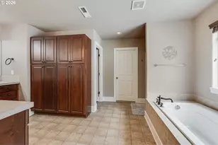 17410 SW 135th Pl, Portland, OR 97224 - Photo 36
