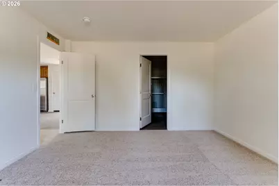 401 S 52nd St, Springfield, OR 97478 - Photo 16