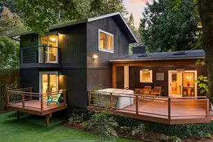 1023 Lund St, Lake Oswego, OR 97034 - Photo 2
