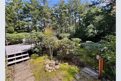 5009 Kelsie Ct, Florence, OR 97439 - Photo 16