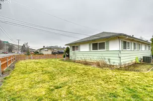 321 NE 42nd St, Pendleton, OR 97801 - Photo 38