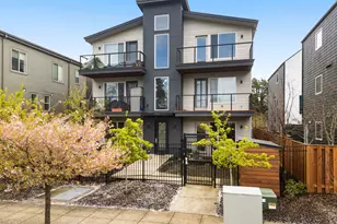 7070 N Montana Ave, Portland, OR 97217 - Photo 2