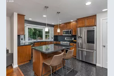 15550 NW Oak Hills Dr, Beaverton, OR 97006 - Photo 8