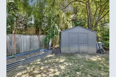 15550 NW Oak Hills Dr, Beaverton, OR 97006 - Photo 36