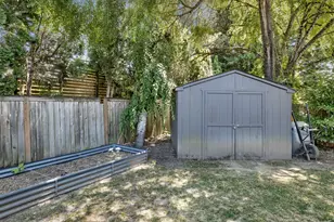 15550 NW Oak Hills Dr, Beaverton, OR 97006 - Photo 36