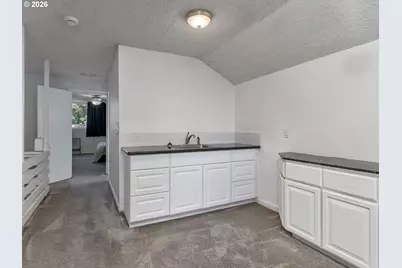 15550 NW Oak Hills Dr, Beaverton, OR 97006 - Photo 28