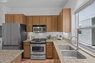 10606 SE Main St, Milwaukie, OR 97222 - Photo 6