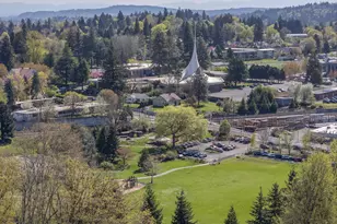 10606 SE Main St, Milwaukie, OR 97222 - Photo 32