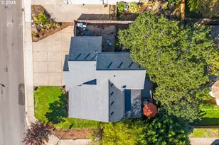 610 NW Hillcrest Dr, Dallas, OR 97338 - Photo 24