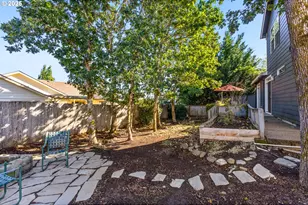 610 NW Hillcrest Dr, Dallas, OR 97338 - Photo 26