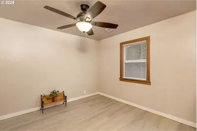 4911 15th Ave N, Keizer, OR 97303 - Photo 18