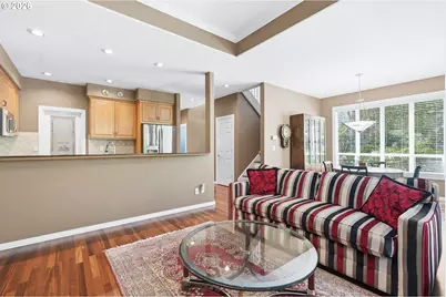 14710 Davis Ln, Lake Oswego, OR 97035 - Photo 12
