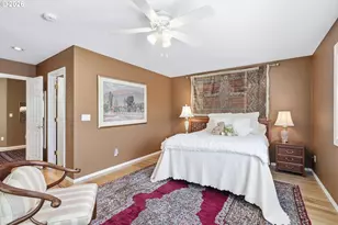 14710 Davis Ln, Lake Oswego, OR 97035 - Photo 22