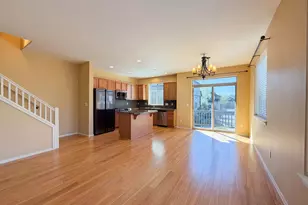 1402 NE Edgefield St, Hillsboro, OR 97124 - Photo 12