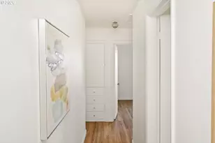 362 NE 9th Pl, Hillsboro, OR 97124 - Photo 22